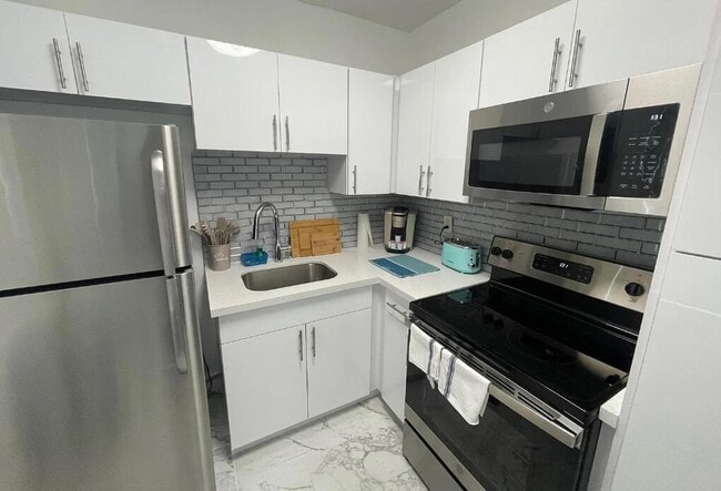 Photo - 201 S Ocean Blvd Unidad 7