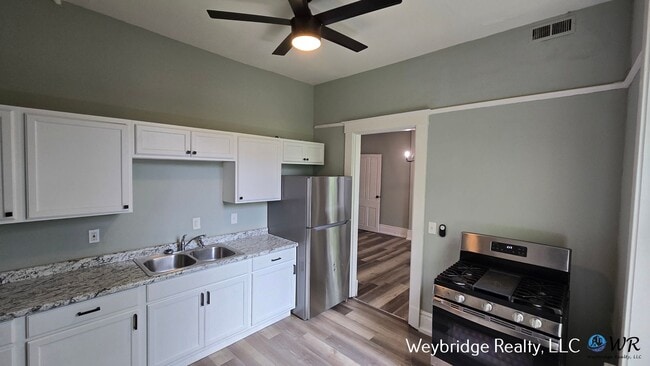 Photo - 241 Gilman Ave Unit #4