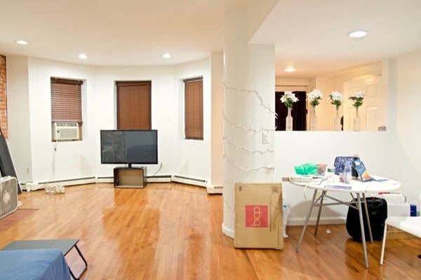 Photo - 390 Riverway Apartments Unit 2