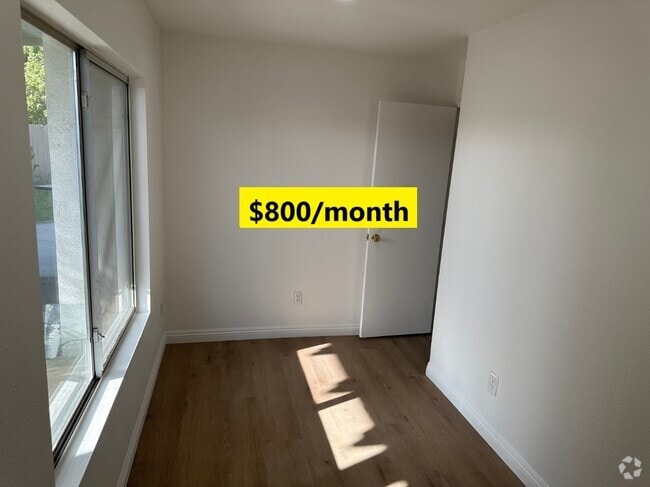 Building Photo - 735 Blake Rd Rental