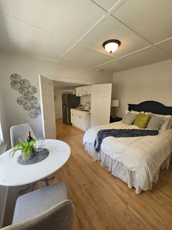 Photo - 8114 N 11th St Unit B