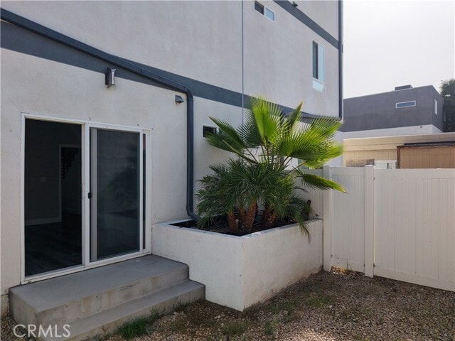 Photo - 5743 Fulcher Ave