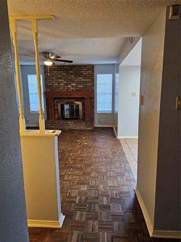 Photo - 701 Towne House Ln