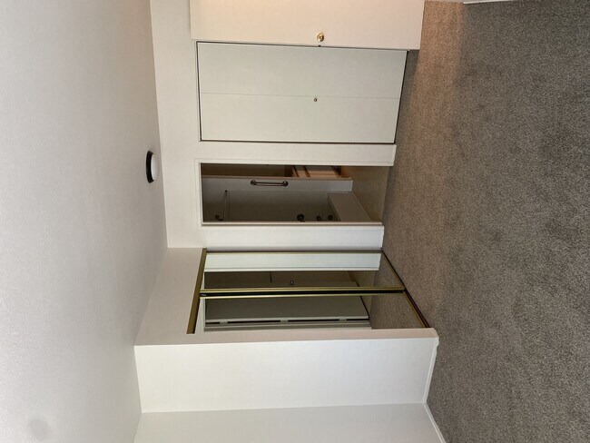 Photo - Heritage Place