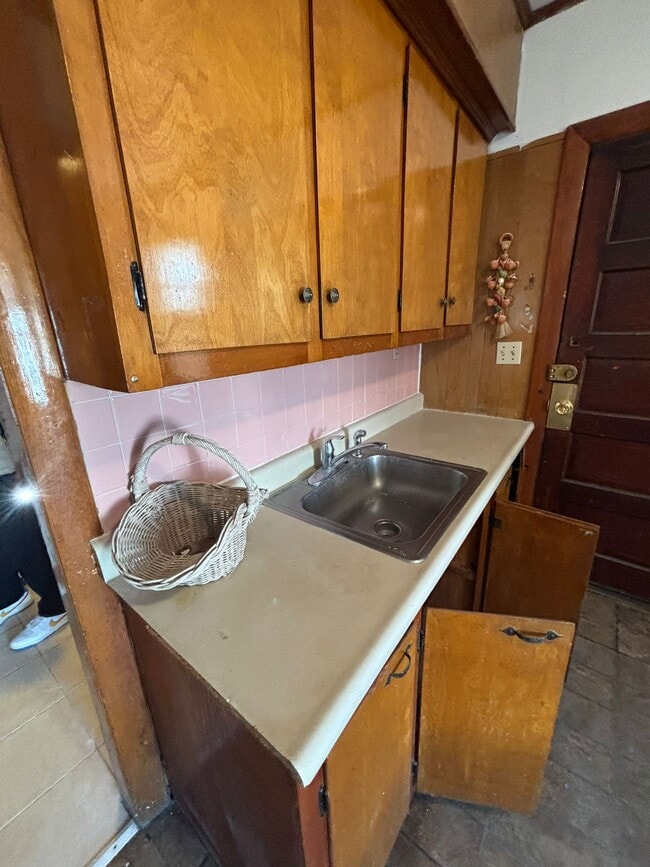 Photo - 121 Bennington St Unit 3