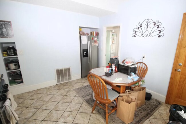 Photo - 9 Harvard Ter Unit 1