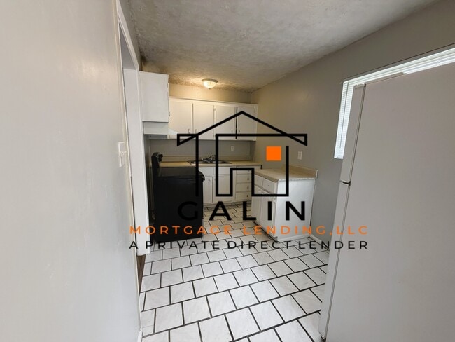 Photo - 1524 Cathy St