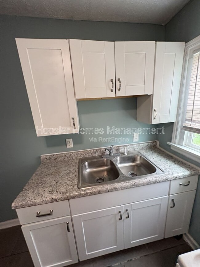 Photo - 1031 N Centennial St