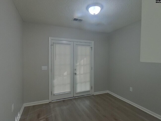 Photo - 1 Tomafield Ct