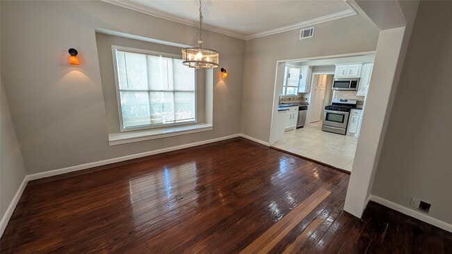 Building Photo - 412 Cordell St