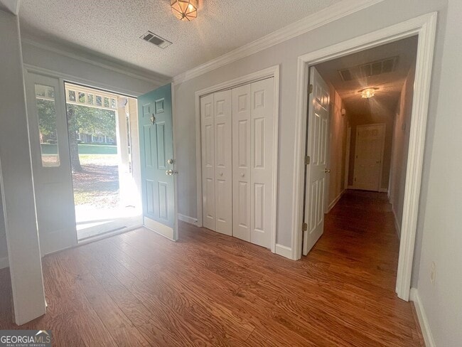 Photo - 500 Holly Dr