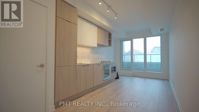 Photo - 2020 Bathurst St Unité 631