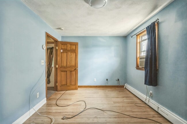 Photo - 65 School St Unidad 2