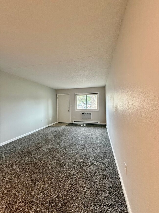 Photo - 1110/1114 2nd St SE Unit 1114 2nd St SE