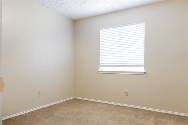 Photo - 6329 N Park Dr