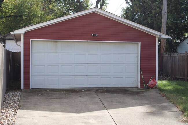 Photo - Beautiful 2 Bedroom home with all of the amenities