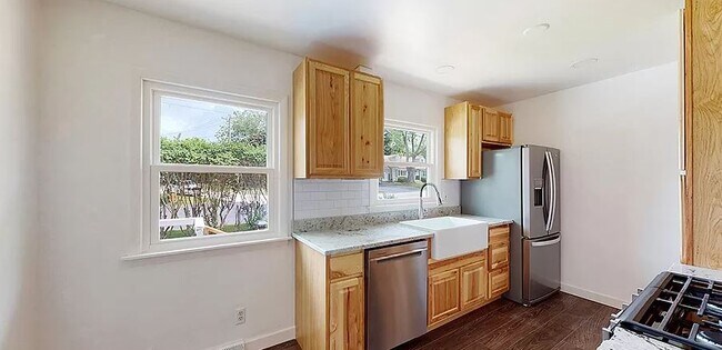 Photo - 103 Cherry St