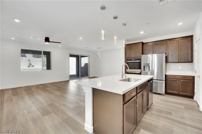 Photo - 1515 Pacific Baza St