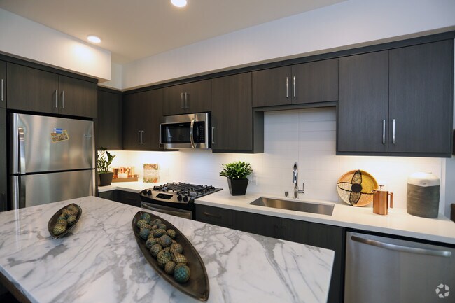 1BR, 1BA-Kitchen
