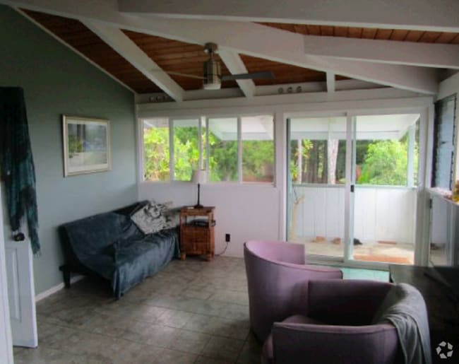 Building Photo - Unique and Secluded Haiku 2-Bedroom 2-Bath... Rental