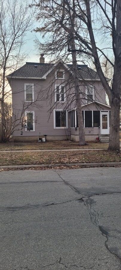Photo - 520 3rd St Apartment Unit #2