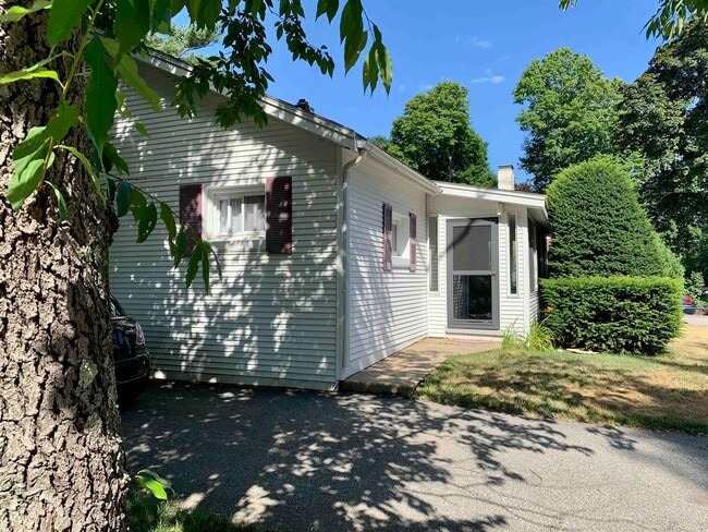 Building Photo - 67 Cable Rd