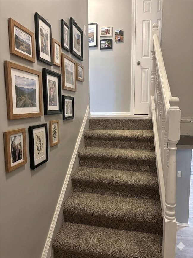 Photo - 1453 Diplomat Ln