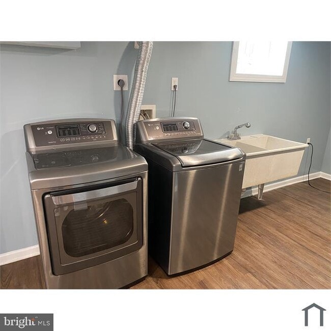 Photo - 3012 Alabama Ave SE