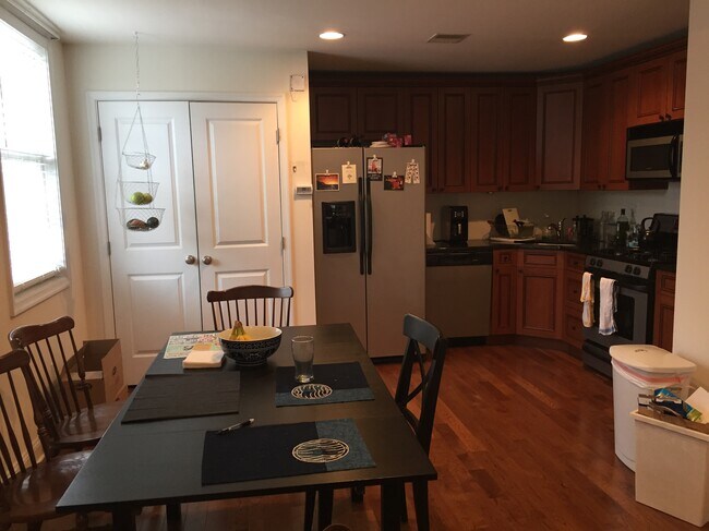 Photo - 778 S Harshaw St Unit 2