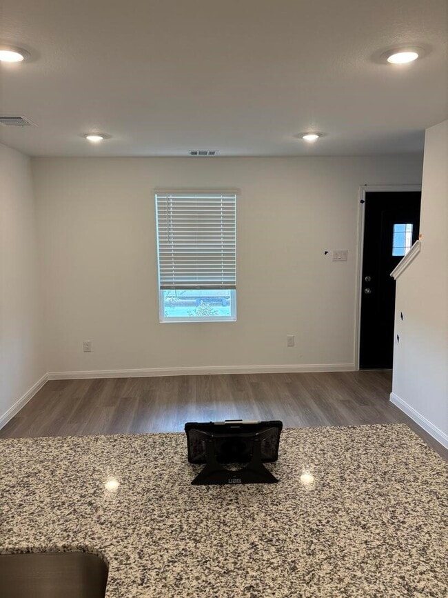 Photo - 13170 Turret Bend Wy