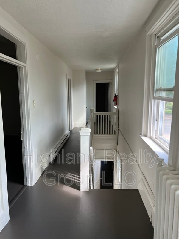 Photo - 357 Locust St