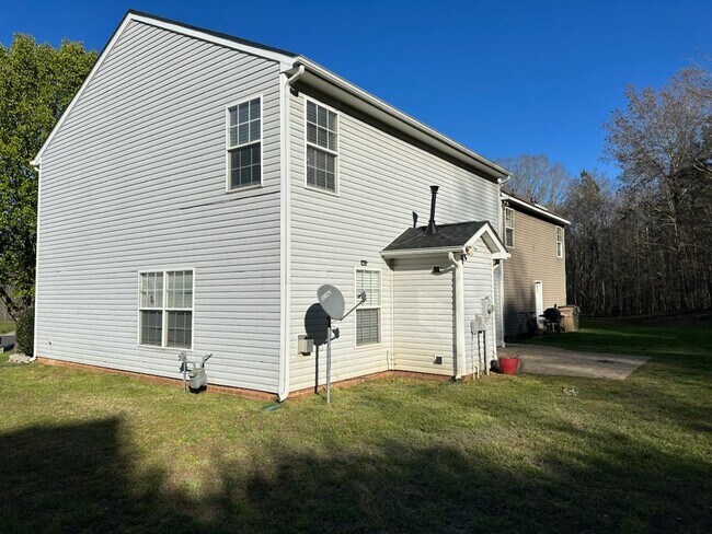 Photo - 1903 Chadwell Ct House