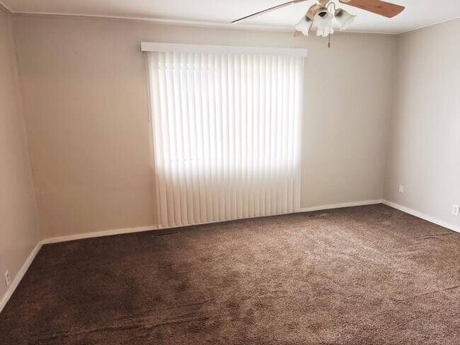 Photo - 31820 Bay Ct
