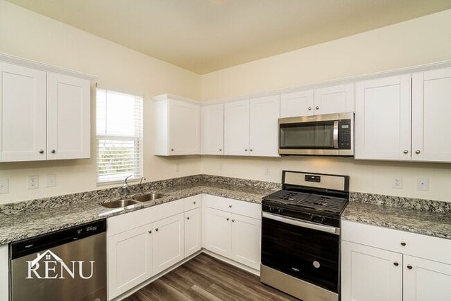 Photo - 5160 Firefly Hls