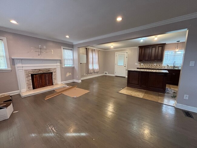 Photo - 130 Birchwood Rd