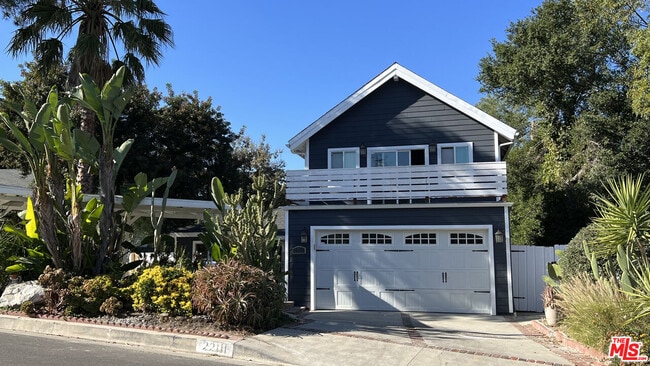 Building Photo - 22111 Independencia St Rental