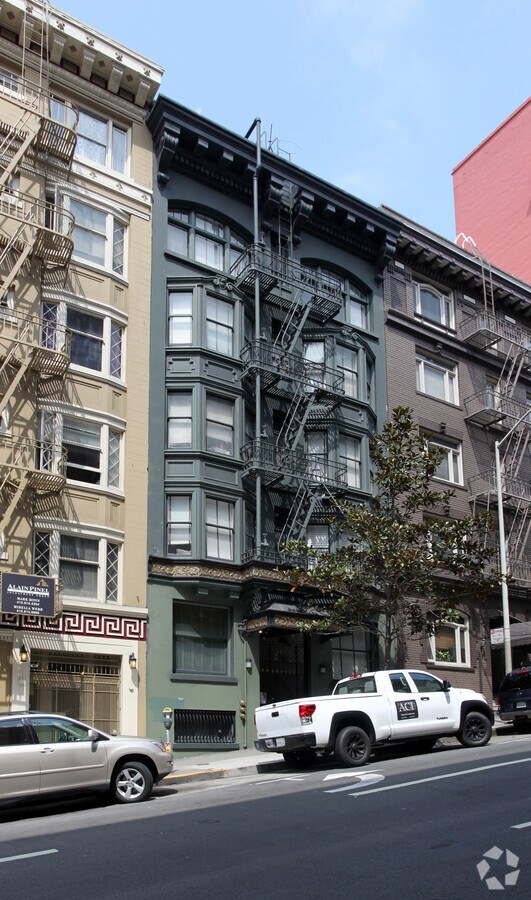 625 Taylor St - Bohemia Apartments