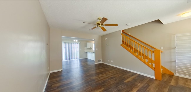 Photo - 438 Butterfield Rd
