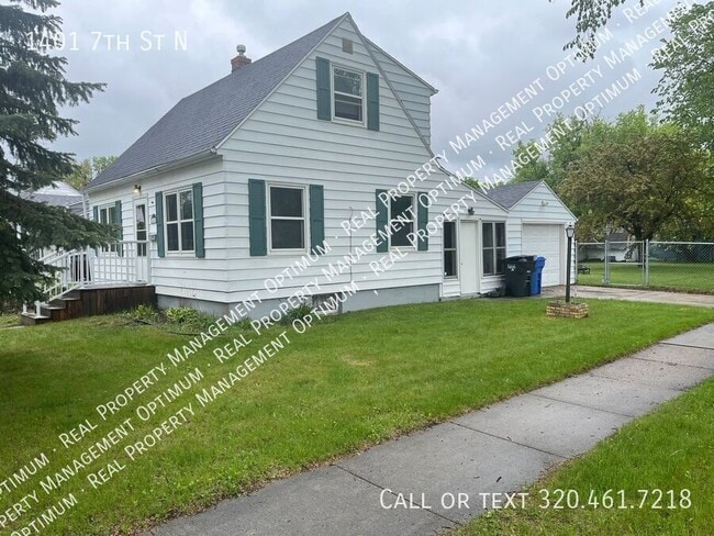 Building Photo - 1401 7th St N Rental