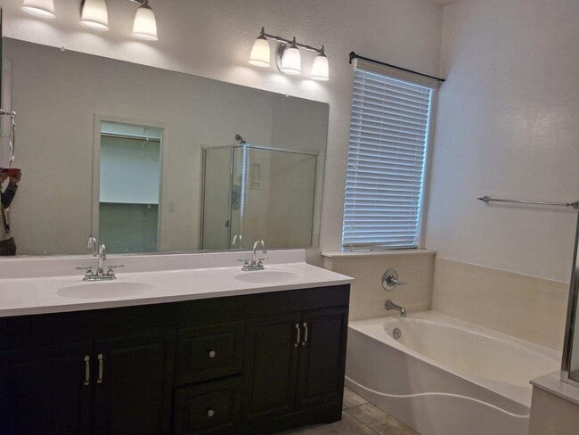 Photo - Flag Homes - 002