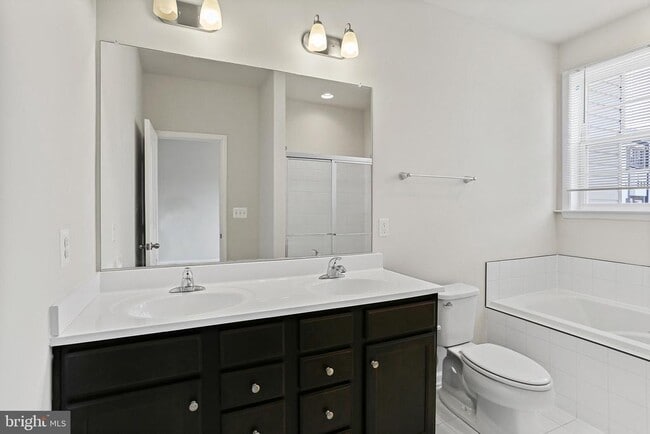 Photo - 1016 Highpoint Trl