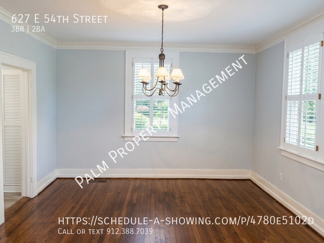 627 E 54th St