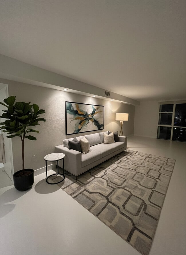 Photo - 3625 N Country Club Dr