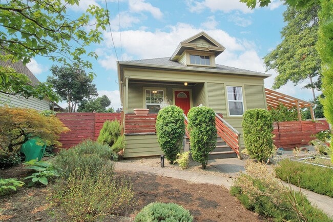 Photo - 1415 NE 74th Ave