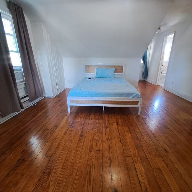 Photo - 9002 CHESA Unidad 9002 B Chesapeake Blvd