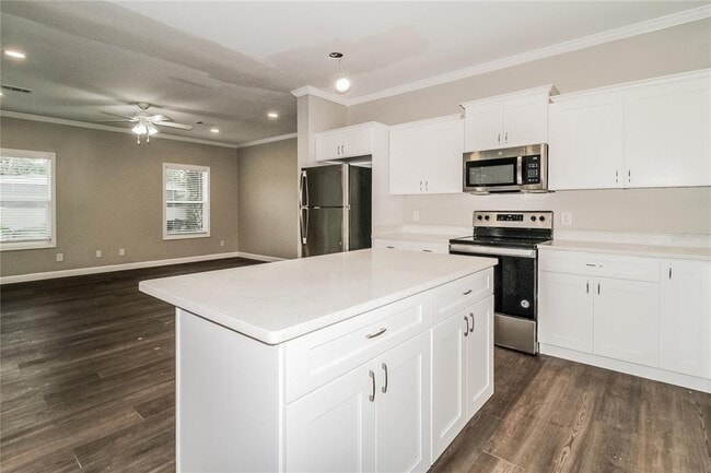 Photo - 5430 Rose Ave House