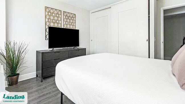 305 Dr. M.L.K. Jr St S Unit 605