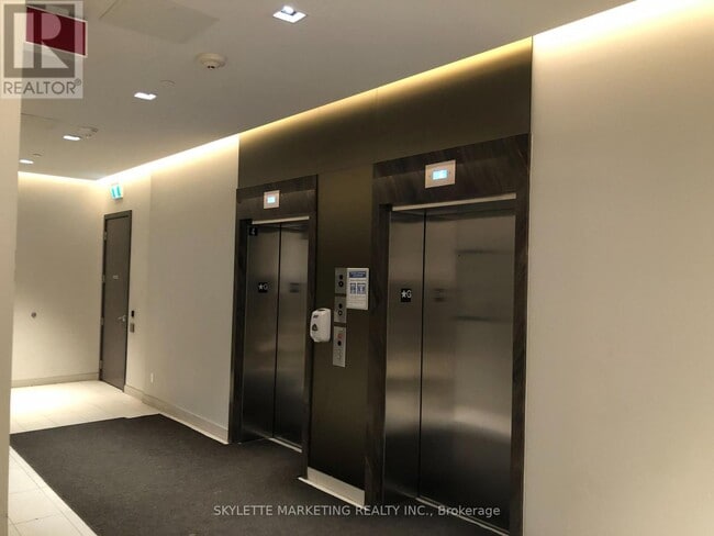 Photo - 128 Fairview Mall Dr Unit 609
