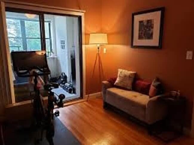 Photo - 3 bedroom Unit in Brighton, Steps from The T, Eat, in Kitchen Laundry on a Site, Parking for Rent