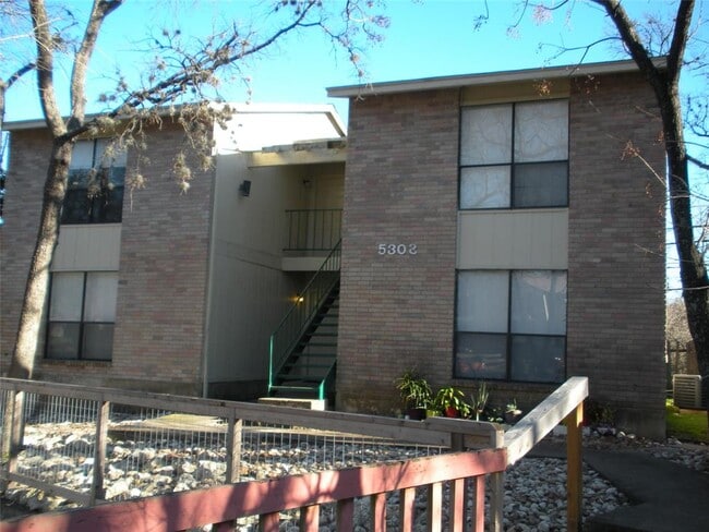 Building Photo - 5303 St Georges Green Rental